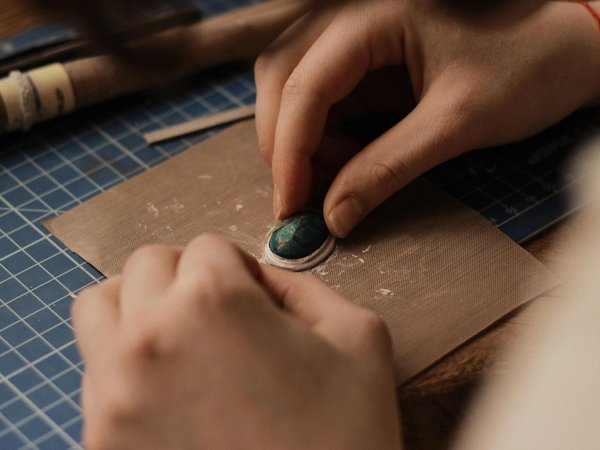 Où trouver des ateliers de fabrication de bijoux en Italie?